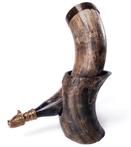 Lot de corne à boire en corne de buffle incurvée le plus vendu Style animal sculpté avec support et étui pour une utilisation souvenir - Product Image 2