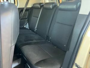 Oferta Especial: Toyota FJ Cruiser 4x4 Usado - ¡Listo para Enviar! - Product Image 6