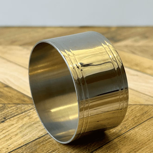 แหวนโลหะแท้สำหรับใส่ผ้าเช็ดปากสำหรับงานแต่งงานการออกแบบที่ไม่เหมือนใครออกแบบอย่างมีสไตล์เป็นมิตรกับสิ่งแวดล้อมขายส่ง - Product Image 4