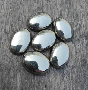 Genuine3A + Cabochon ovale en pyrite naturelle de qualité supérieure Calibré à dos plat Pierres précieuses de toutes tailles disponibles au taux de vrac - Product Image 1