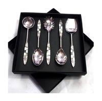 Ensemble de cuillères à salade en acier inoxydable de qualité supérieure avec poignée en feuille Design décoratif pour la cuisine à domicile et l'utilisation de cadeaux