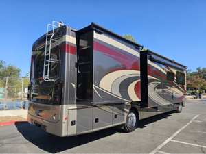 Seminuevo Clean 2018 Fleetwood BOUNDER 35P - Product Image 6