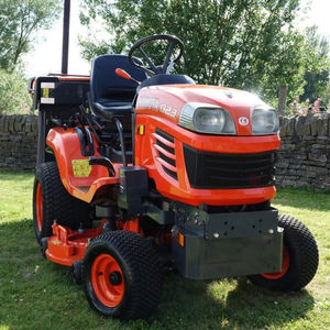 Tondeuse à gazon Kubota G261 de qualité supérieure avec livraison rapide, prête à être expédiée. Les composants principaux incluent le moteur, la pompe et le moteur. - Product Image 2