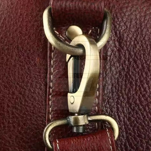 Unique Style <b>Leather</b> Duffle <b>Bag</b> For <b>Men</b> And Women Designed For <b>Travel</b> And Daily Commute With High Quality Material - Product Image 5