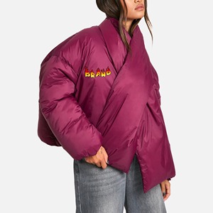 Chaqueta Corta Acolchada de Invierno para Mujer, Color Granate/Vino Tinto, Forro de Algodón, Transpirable - Product Image 4