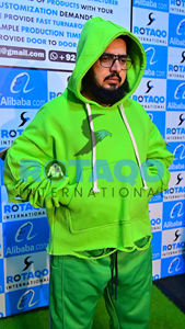 Chándal desgastado para hombre Sudadera con capucha de lana Moda Hip Hop Street-Wear Jogger Set para invierno - Product Image 2