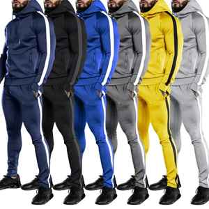 Lo último en chándal de algodón para hombre 2025 con capucha y ropa para correr, conjunto de dos piezas, chándal de ajuste relajado con logotipos personalizados - Product Image 1