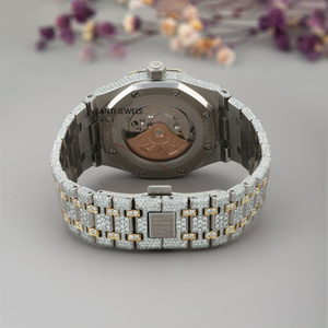 Montre de luxe antique bicolore entièrement sertie de moissanite, en verre et acier inoxydable, 20 mm, style Hip Hop, brillance premium, écologique, double mouvement - Product Image 4