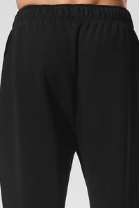 Pantalon en polaire décontracté pour hommes en gros pour l'hiver Pantalon en polaire avec logo personnalisé de 360 grammes avec imprimé Pantalon pour hommes au design personnalisé - Product Image 6