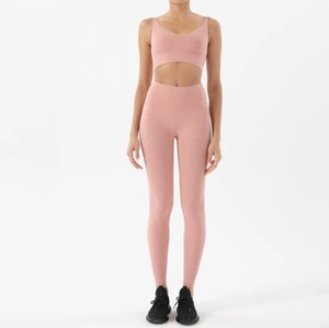 Vêtements de sport deux pièces couleur unie femmes Yoga ensemble léger Wight meilleure vente vêtements de sport femmes Yoga ensemble - Product Image 1