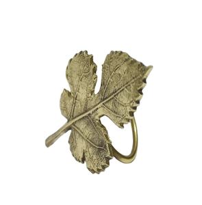 Servilletero en forma de hoja de latón Vintage, servilletero de Metal de fundición para decoración de eventos de boda, servilleta de Metal de aspecto nuevo - Product Image 1