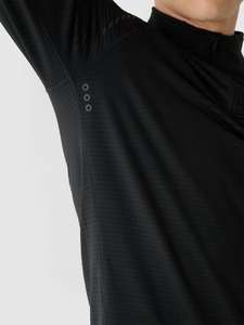 Sweat-shirt de course à pied renforcé de qualité fine avec logo personnalisé pour hommes, coupe sèche, couleur personnalisée pour un style de confort hivernal haut de gamme. - Product Image 3