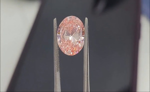 Diamante Cultivado en Laboratorio, Certificado IGI, VVS1, Corte Ovalado Rosa Fantasía, CVD, 5.37 Quilates, Diamante Suelto - Product Image 2