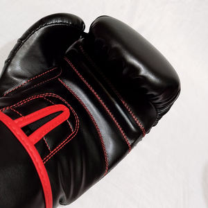 Guantes de boxeo de PVC de primera calidad al mejor precio Etiqueta privada personalizable para Kickboxing Tallas profesionales de alta demanda - Product Image 4