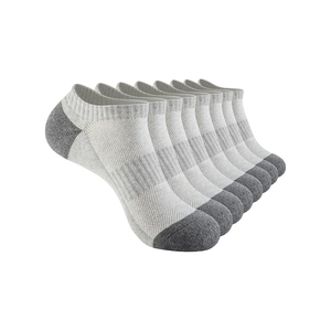 Calcetines Deportivos de Alta Transpirabilidad con Diseño de Ventilación, Composición de Nailon, Elastano y Algodón para Pies Frescos y Secos Durante el Uso - Product Image 1