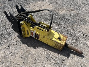 ใช้ค้อนไฮดรอลิก/เบรกเกอร์ CAT H120 พร้อมมอเตอร์ รับประกัน 2 ปี สำหรับรถขุดขนาด 1-5 ตัน น้ำหนัก 1400 กก. ผลิตในแอลเบอร์ตา - Product Image 6