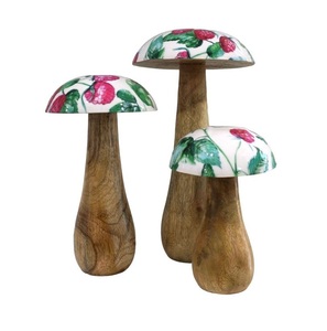 Pieza de exhibición de setas de madera hecha a mano rústica para eventos de cabañas con acentos de habitación caprichosos o diseños de centro de mesa hechos a mano - Product Image 3