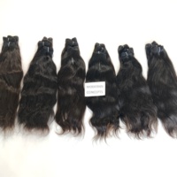 Extensions de cheveux humains indiens vierges bruts Paquet ondulé naturel soyeux pour une perruque de qualité Style lâche vague profonde