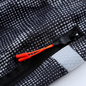 กางเกงวิ่งออกกำลังกายขาสั้นผ้าลูกฟูกตาข่ายผ้าลูกฟูกแนวสตรีทสูงทำจากโพลีเอสเตอร์สีพื้น100% โลโก้ได้ตามต้องการฤดูร้อน - Product Image 4