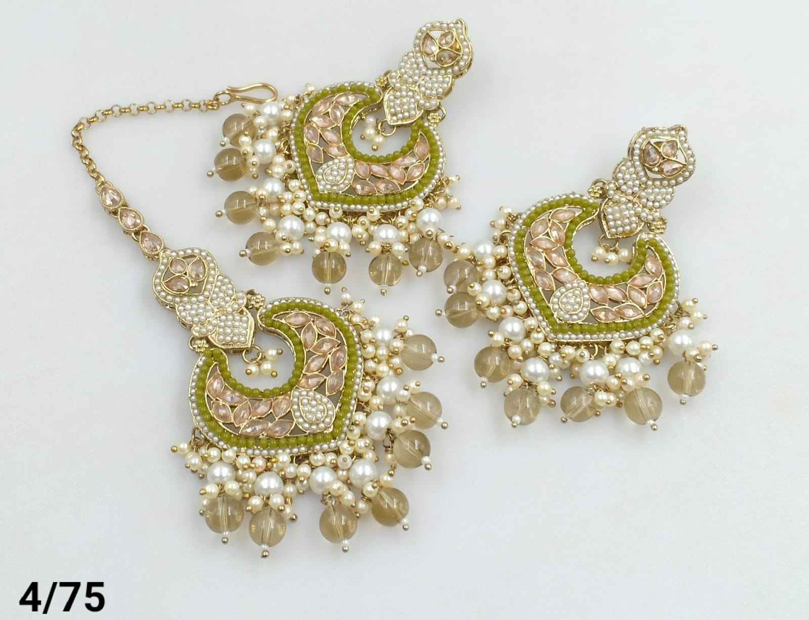 สีเขียว