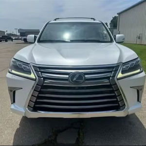 SUV Premium de 3 Filas LX 570 2019 Usado de Calidad - Product Image 1