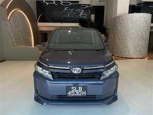 รถยนต์มือสองปี 2024 รุ่น Voxy เกียร์ออโต้ เบนซิน ซีดาน เบาะหนัง สีเข้ม ยาง R17 กล้อง 360 องศา กล้องหลัง - Product Image 3