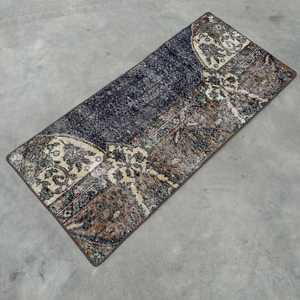 Alfombra Pequeña Vintage de 1.8x4.1 pies (56x125 cm), Alfombra Turca Azul del Suroeste - Product Image 4