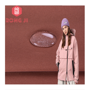 Alta calidad Caballería 100% Poliéster Resistente al encogimiento Luna Algodón 3/1 Sarga Tela impermeable para chaqueta al aire libre - Product Image 1