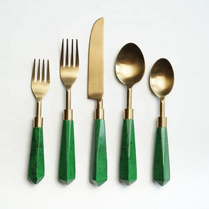 Qualité inégalée, approvisionnement direct d'usine, ensembles de couverts en acier inoxydable, polissage miroir, design élégant/luxueux pour hôtel et maison - Product Image 4