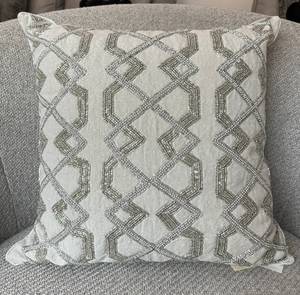 Artistic Accents Coussin Embroidered Beaded Rhinestone Jeweled <b>Beige</b> Crystals Sparkle Silver Cotton Luxury - Product Image 4