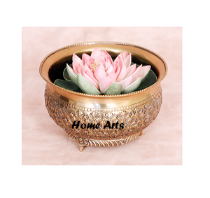 Urli de Metal Dorado Pulido, Tamaño y Forma Personalizados, Florero Urli para Decoración de Bodas, Urli al Mejor Precio en India - Product Image 4