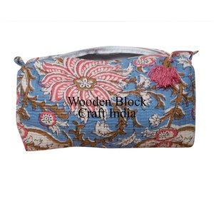 Trendy 3-Piece Quilted <b>Bag</b> Set With Printed and Zipper Closed Girls Ladies Large Storage Cosmetic Pouches Travel Makeup <b>Bag</b> - Product Image 6