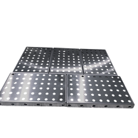 Plaques de table de soudage découpées au laser CNC robustes | Base perforée en acier inoxydable pour la fabrication et l'assemblage