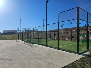 Terrain de padel panoramique hautement adaptable : soutient l'entraînement, les événements, attire les clients et augmente les revenus - Product Image 5