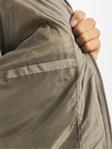 Custom Logo <b>Stand</b> Up Collar Grey Cropped Quilted Puffer Men's Jackets Winter Outdoor Jacket Wholesale Heavy <b>Weight</b> Puffer Jacket - Product Image 4