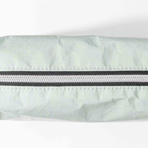 BSCI Factory Fashion Cosmetic Storage Bag With Zipper PU Fabric and <b>Tyvek</b> Custom Logo for Makeup & Travel - Product Image 6