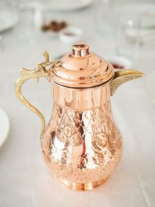 Elegante jarra de cobre con acabado antiguo para servir bebidas, perfecta para fiestas de bodas y uso rústico para servir - Product Image 3
