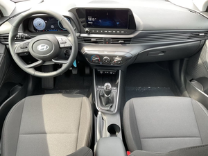 Hyundai i20 2025 USADO, 1.0L, 101hp, 3 Cilindros, 4x2, Gasolina, Euro6e, Tracción Delantera, Transmisión Automática, Volante a la Izquierda - Product Image 2