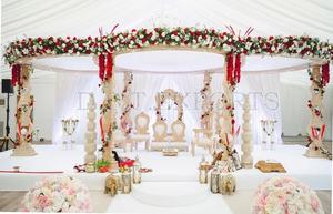 Mandap Tradicional del Sur de la India para Bodas Elegantes, Estilo Maharaja, con Pilares Decorados con Colmillos de Elefante, Mandap Único con Diseño de Colmillos de Elefante, Reino Unido - Product Image 3