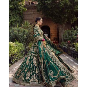 Robes de mariée pakistanaises A-line très prisées, grandes tailles, en mousseline, à lacets, avec fleurs en cristal, modernes, longueur ras du sol, haute qualité - Product Image 1
