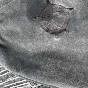 Sweat à capuche personnalisé de haute qualité en éponge, sweat à capuche lavé à l'acide, sweat à capuche zippé anti-rides avec broderie - Product Image 3