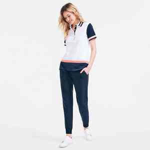 Polo de sport personnalisé pour femme en coton et élasthanne, respirant et performant - Product Image 4