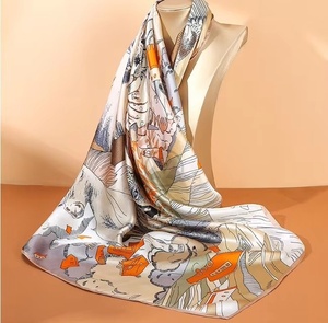 Vente en gros de haute qualité 100% foulards en soie naturelle dames printemps ethnique personnalisé imprimé Satin écharpe vente pas cher prix personnalisation - Product Image 2