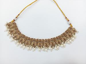 Juego de collar y pendientes étnicos chapados en oro con perlas para bodas, fiestas, incluye anillo, regalo de uso nupcial perfecto - Product Image 3