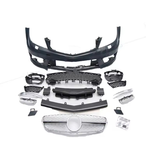 Kit carrosserie pour <span class=keywords><strong>Mercedes</strong></span> Classe C W204 Four Door Car to MC <span class=keywords><strong>C63</strong></span> Style Look 2011-2013 Year Auto Parts Replacement - Product Image 1