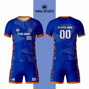 Uniformes de Fútbol Personalizados de Precisión para Unisex, Uniformes de Entrenamiento Deportivo Personalizables de Alta Calidad - Product Image 3