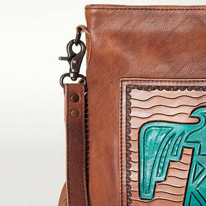 Sac à bandoulière à franges en cuir fait à la main Western Boho sac à bandoulière avec motif Thunderbird en relief pour les femmes - Product Image 2