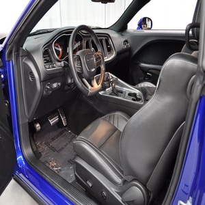 Meilleures ventes 2023 : Dodge Challenger SRT de luxe, pack technologique, moteur HEMI 6.2L V8 suralimenté, 807 ch, 707 lb-pi, boîte de vitesses à 8 rapports - Product Image 4