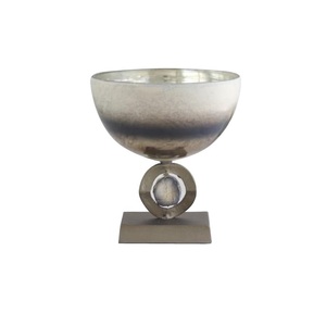 Finition personnalisée forme arrondie bol de service meilleure qualité fruits dattes serveur décoratif bol en acier gravé à la main article décoré - Product Image 1