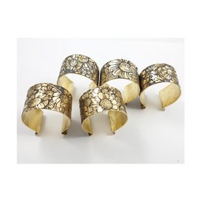 แหวนผ้าเช็ดปากทองเหลืองจากนักออกแบบชั้นนำสินค้าขายดีขนาดสั่งทำสำหรับตกแต่งโต๊ะ - Product Image 1